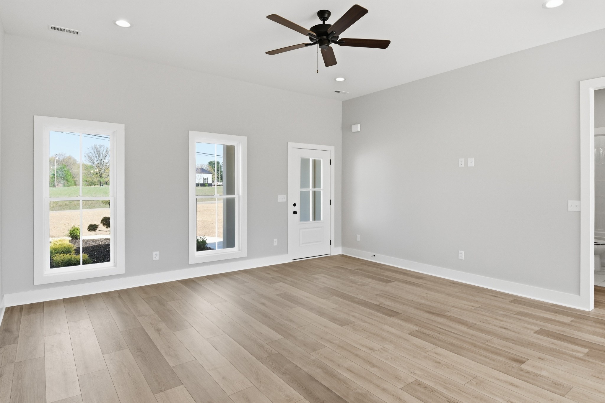 4359 Bybee Branch Road McMinnville, TN 37110 - Photo 5 of 25