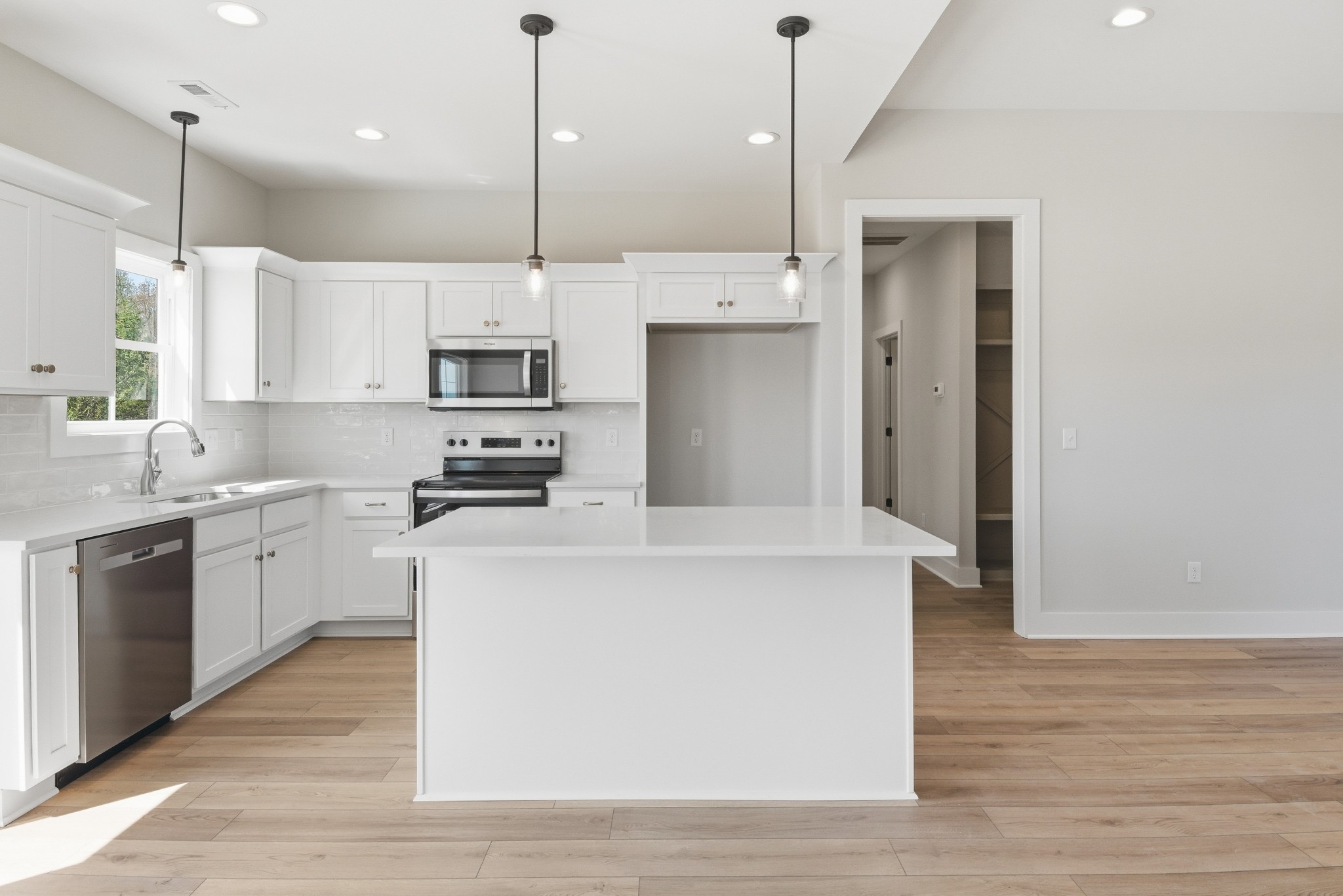 4359 Bybee Branch Road McMinnville, TN 37110 - Photo 7 of 25