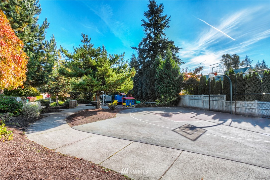 172 Elma Place Northeast Renton, WA 98059 - Photo 22 of 25