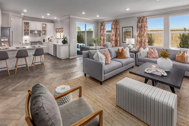 $569,990 | 6526 East Madison Avenue, Fresno, CA 93727