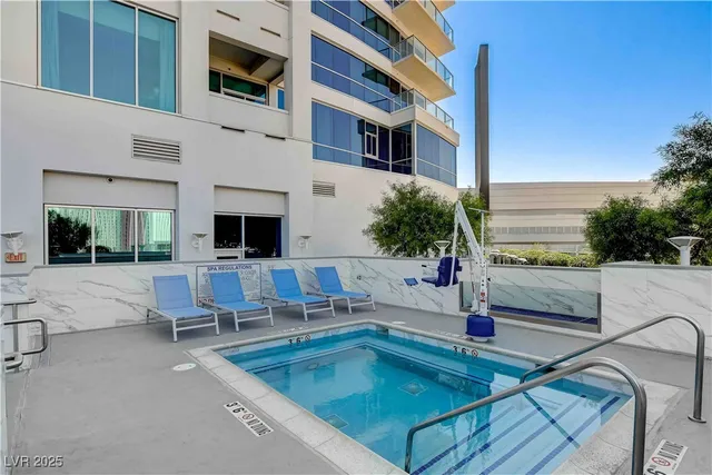 $5,300 | 2700 South Las Vegas Boulevard, Unit 3705, Las Vegas, NV 89109