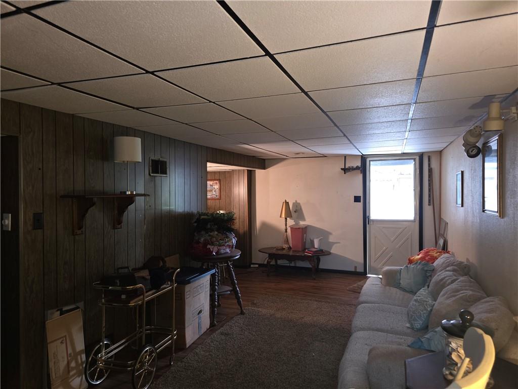 444 Spring Valley Road West Mifflin, PA 15122 - Photo 18 of 26 Gallery Image 18