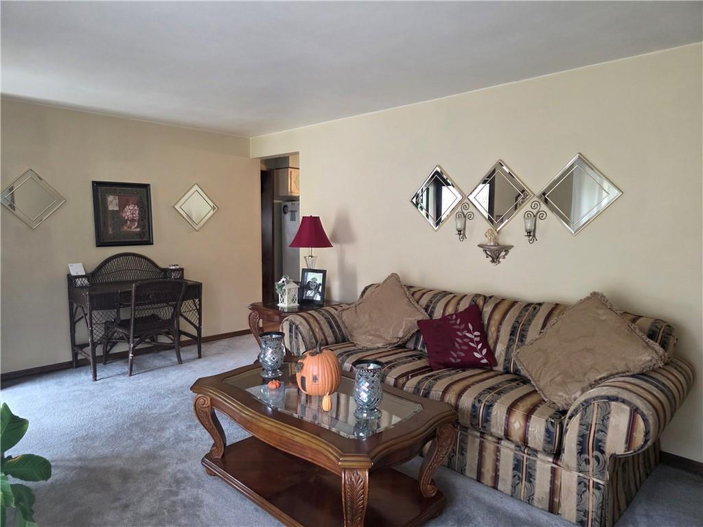 444 Spring Valley Road West Mifflin, PA 15122 - Photo 8 of 26 Gallery Image 8