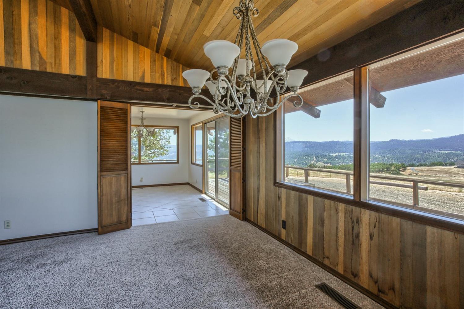 6099 Hillcrest Road Medford, OR 97504 - Photo 21 of 35 Additional Photo
