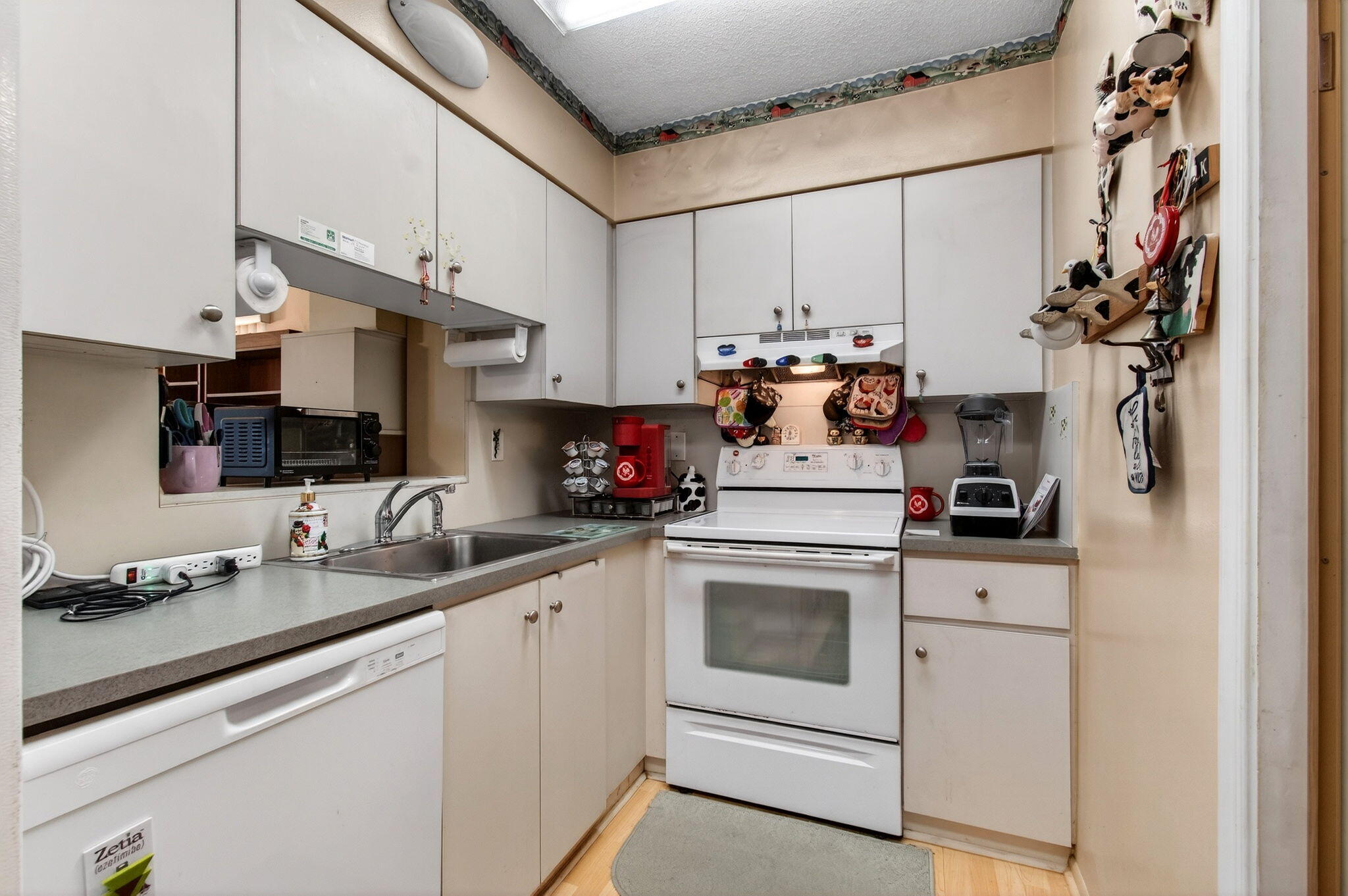 7108 Northwest 75th Street Tamarac, FL 33321 - Photo 29 of 90 28-web-or-mls-DSC_8378