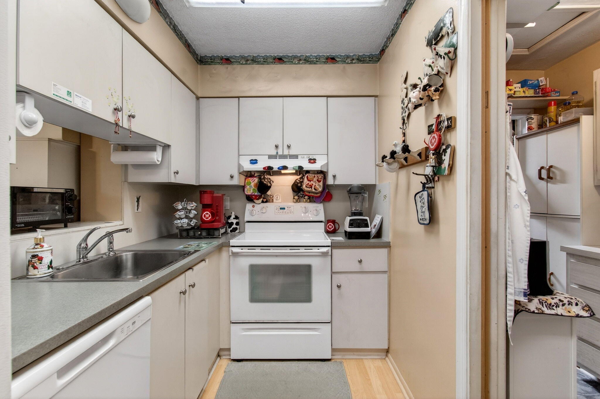 7108 Northwest 75th Street Tamarac, FL 33321 - Photo 30 of 90 29-web-or-mls-DSC_8387