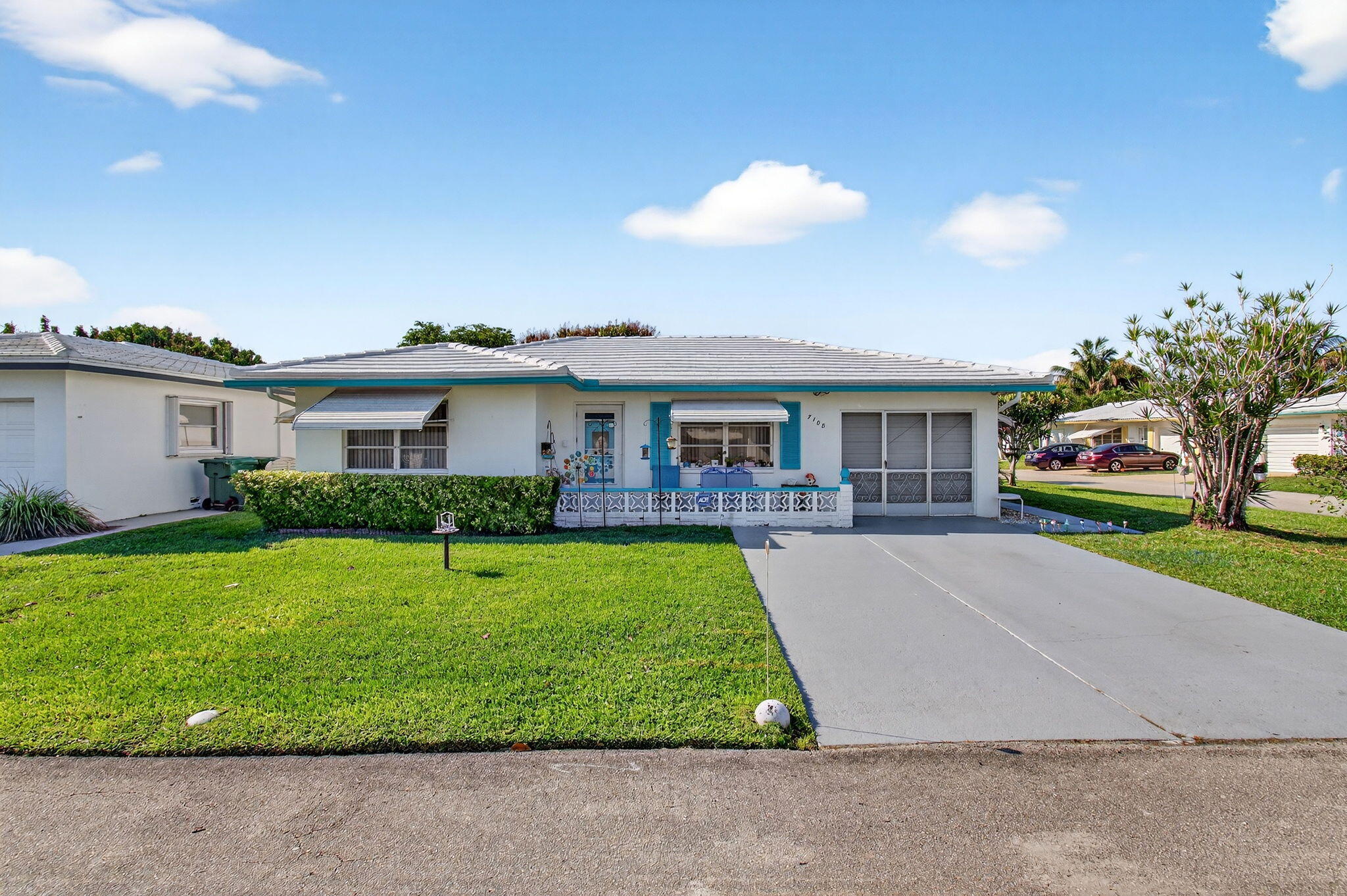 7108 Northwest 75th Street Tamarac, FL 33321 - Photo 3 of 90 1-web-or-mls-DSC_8652