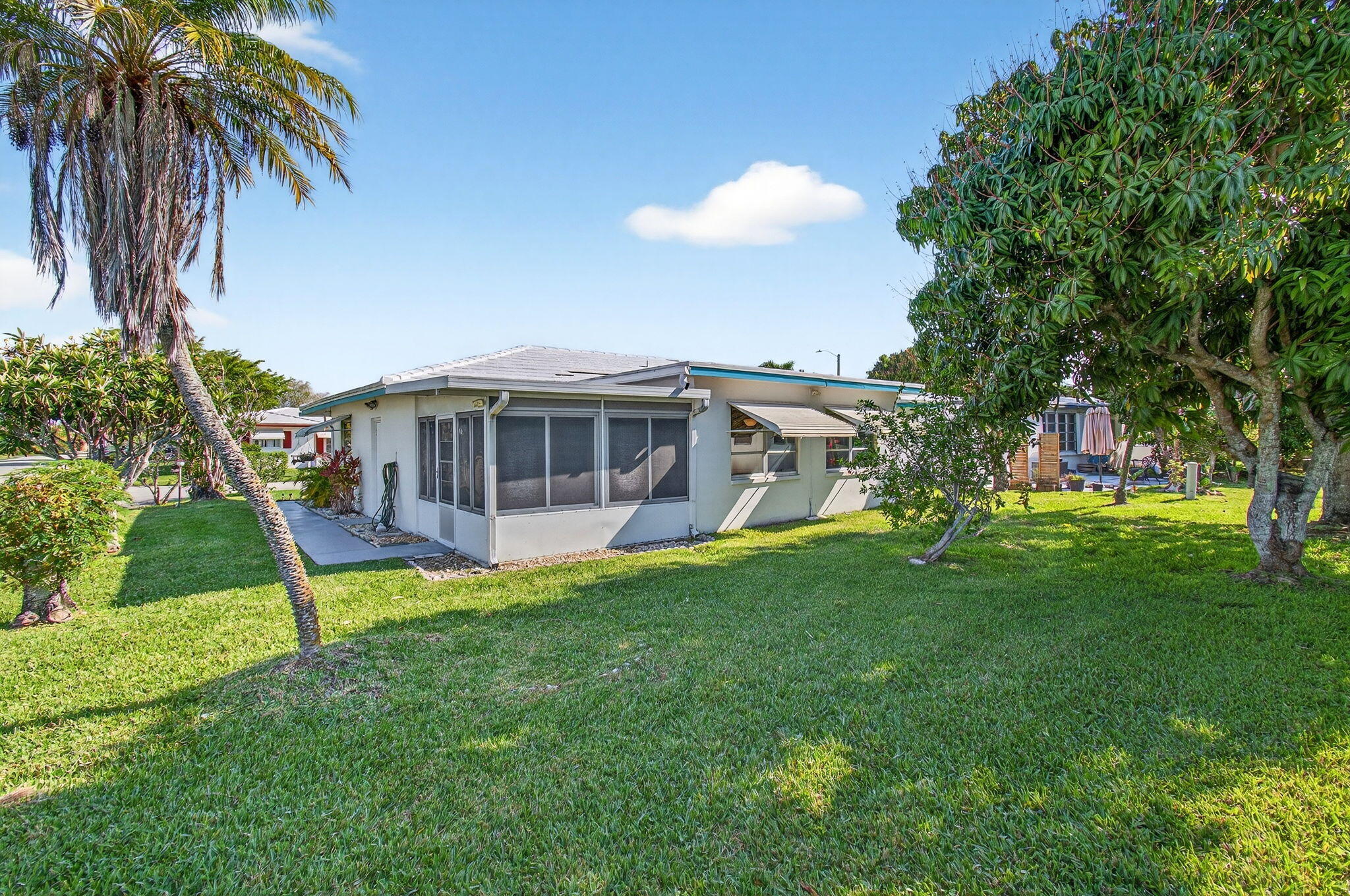 7108 Northwest 75th Street Tamarac, FL 33321 - Photo 61 of 90 61-web-or-mls-DSC_8577