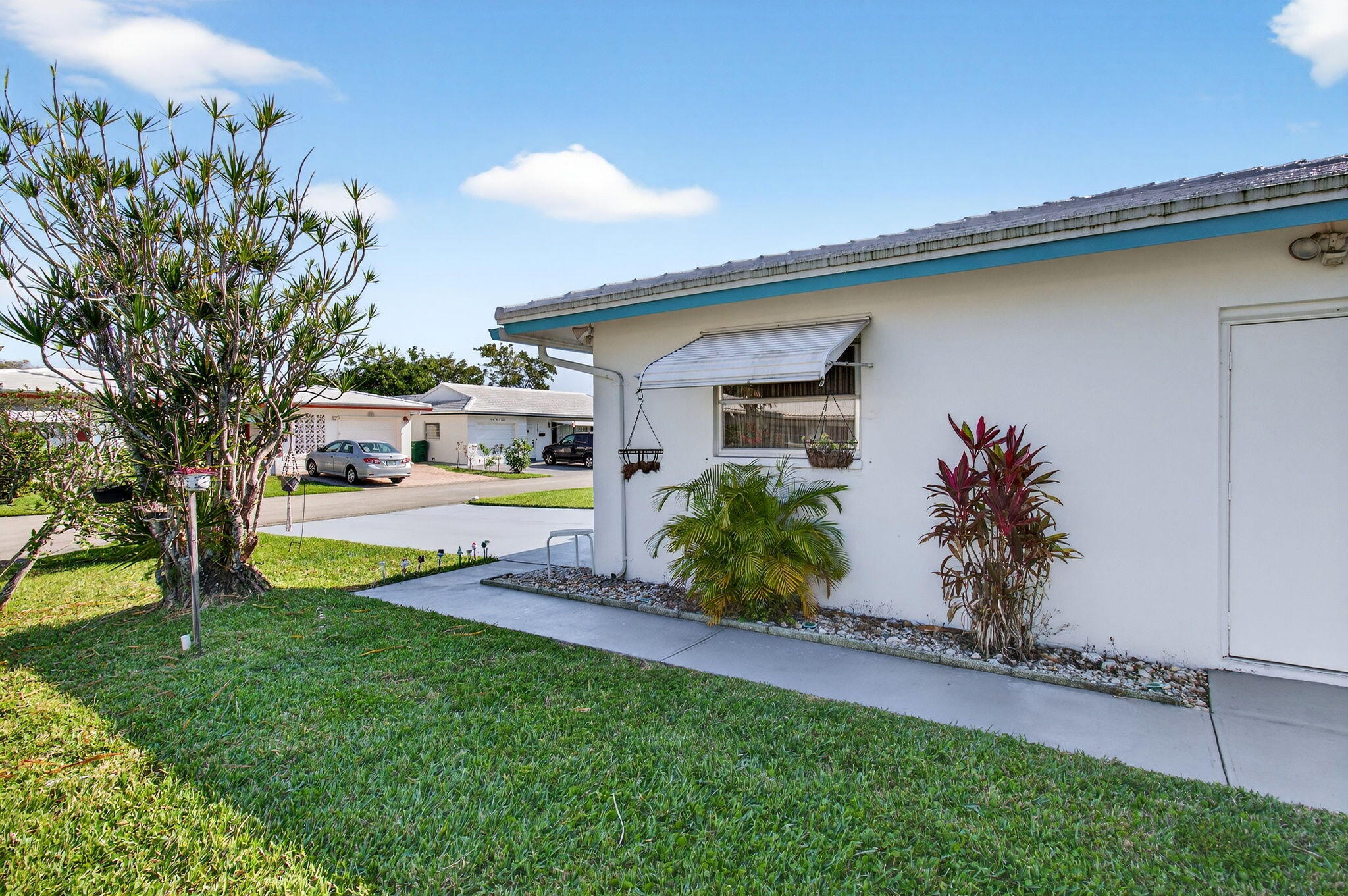 7108 Northwest 75th Street Tamarac, FL 33321 - Photo 66 of 90 66-web-or-mls-DSC_8613