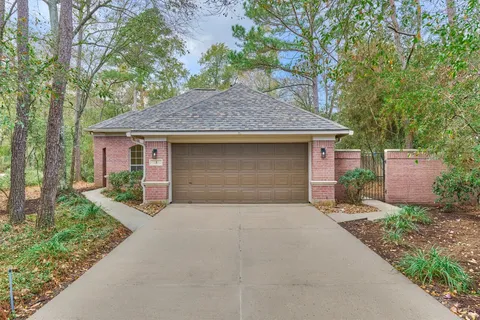 $565,000 | 3 Heartleaf Court, The Woodlands, TX 77381