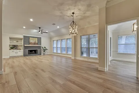 $565,000 | 3 Heartleaf Court, The Woodlands, TX 77381