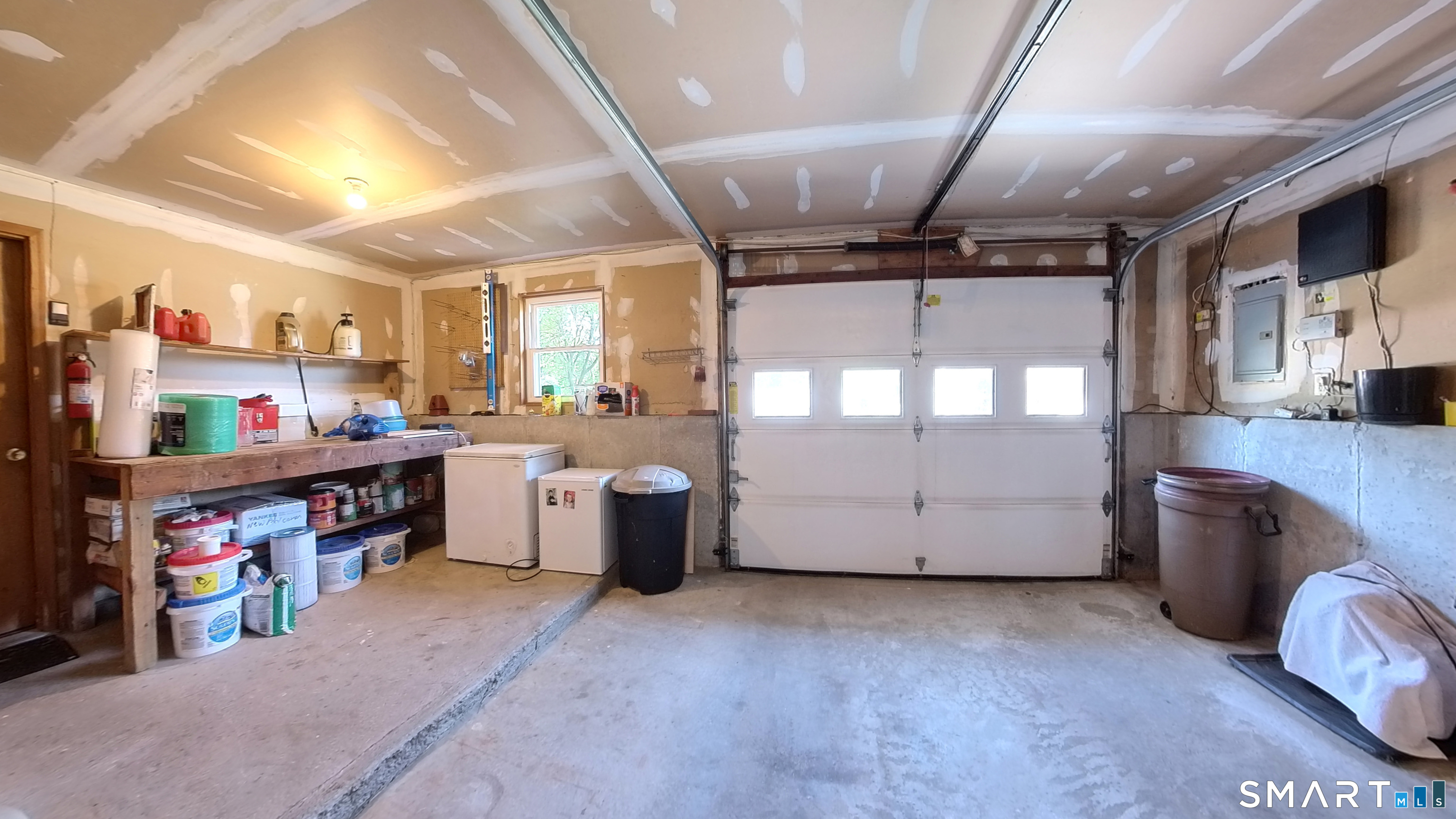141 Constitution Street Wallingford, CT 06492 - Photo 34 of 37