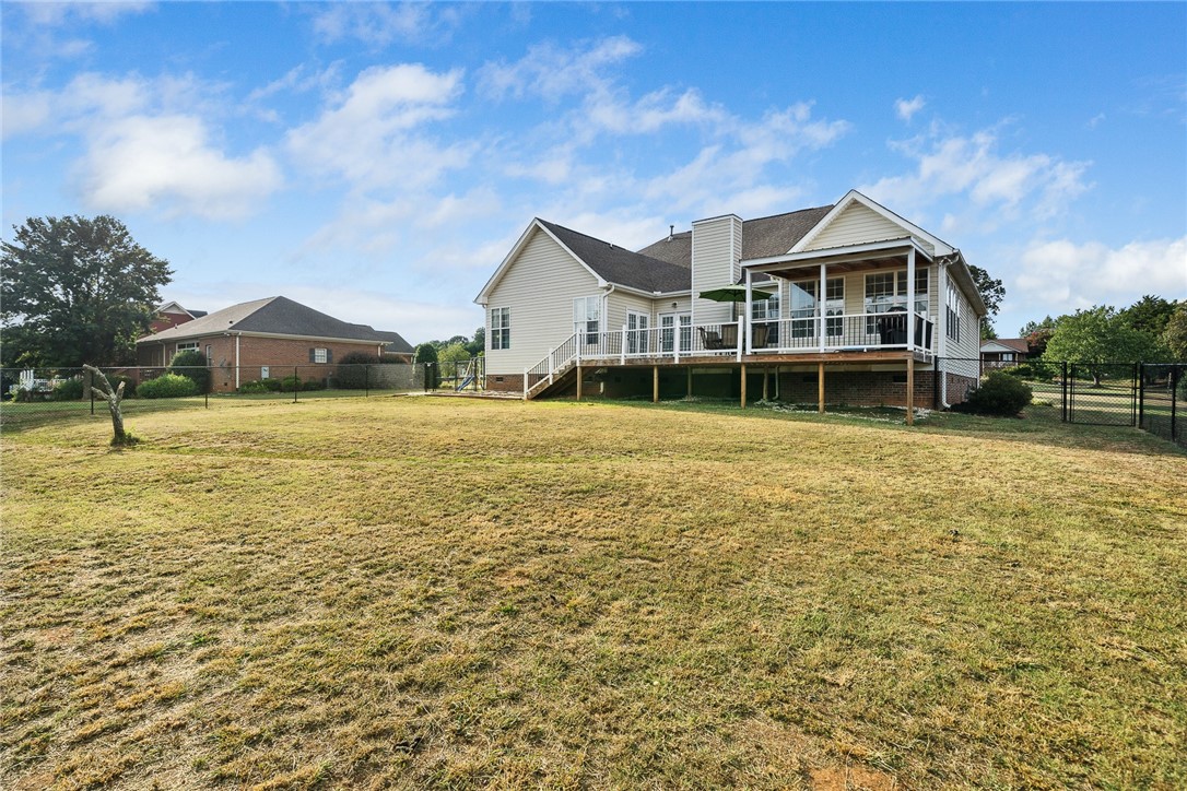 1002 Ladys Lane Anderson, SC 29621 - Photo 31 of 39