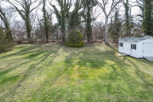 $675,000 | 5 Orchard Road, East Patchogue, NY 11772