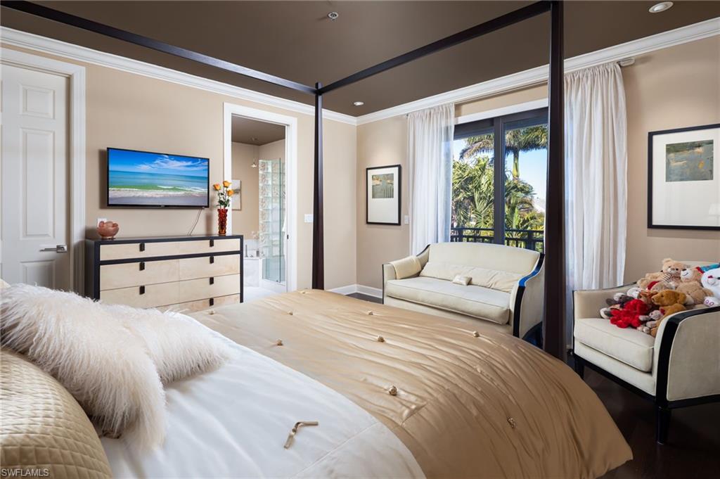 450 10th Avenue South Naples, FL 34102 - Photo 16 of 40