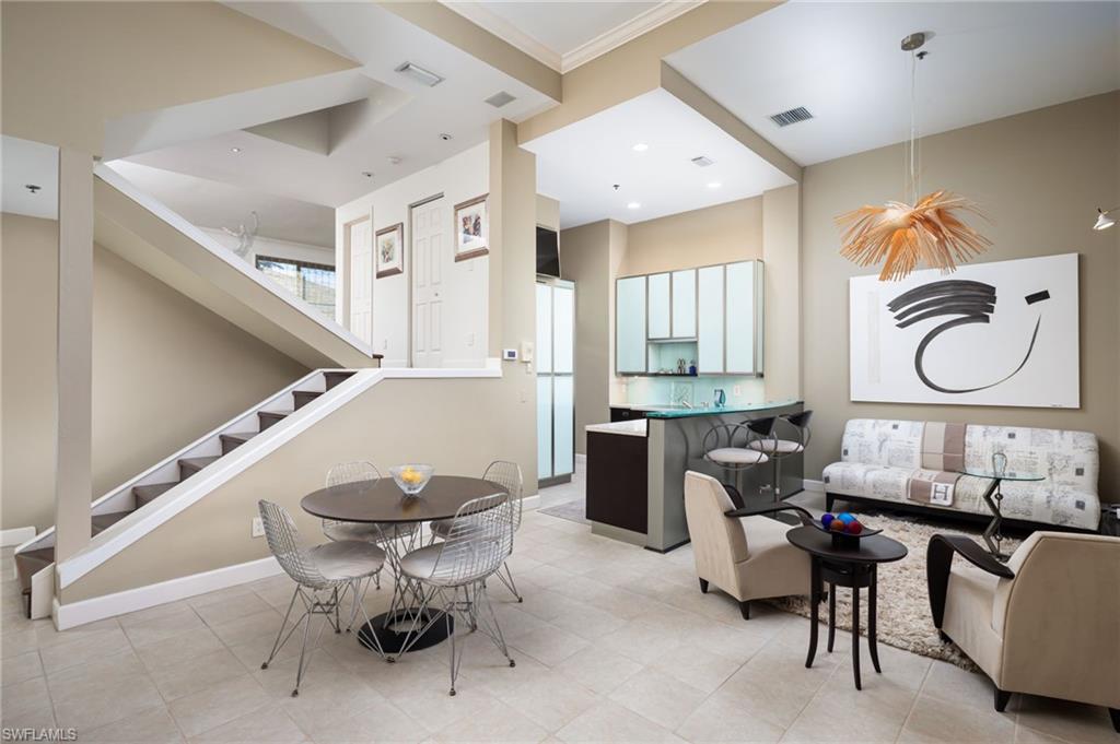 450 10th Avenue South Naples, FL 34102 - Photo 2 of 40