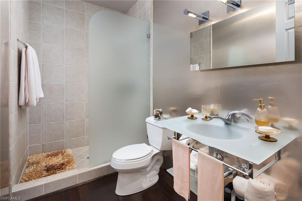 450 10th Avenue South Naples, FL 34102 - Photo 23 of 40