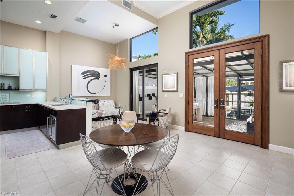 450 10th Avenue South Naples, FL 34102 - Photo 5 of 40