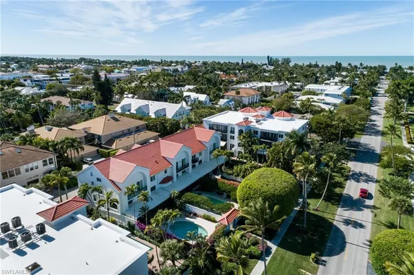 an aerial view of multiple house