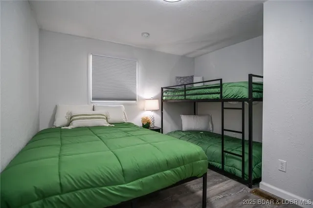 $525,000 | 30946 Redbud Lane, Rocky Mount, MO 65072