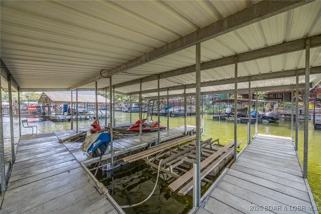 $525,000 | 30946 Redbud Lane, Rocky Mount, MO 65072