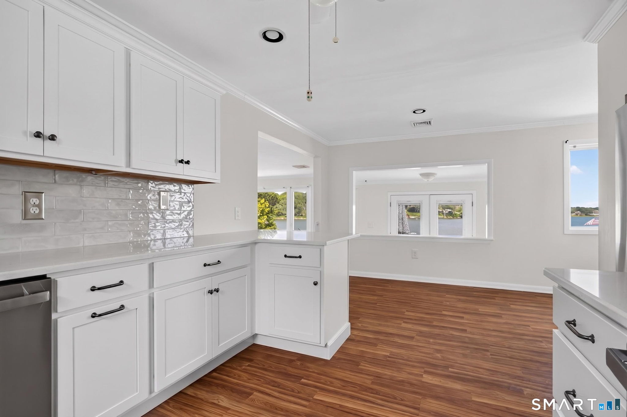 272 Elm Street, Unit UPSTAIRS Groton, CT 06340 - Photo 10 of 38