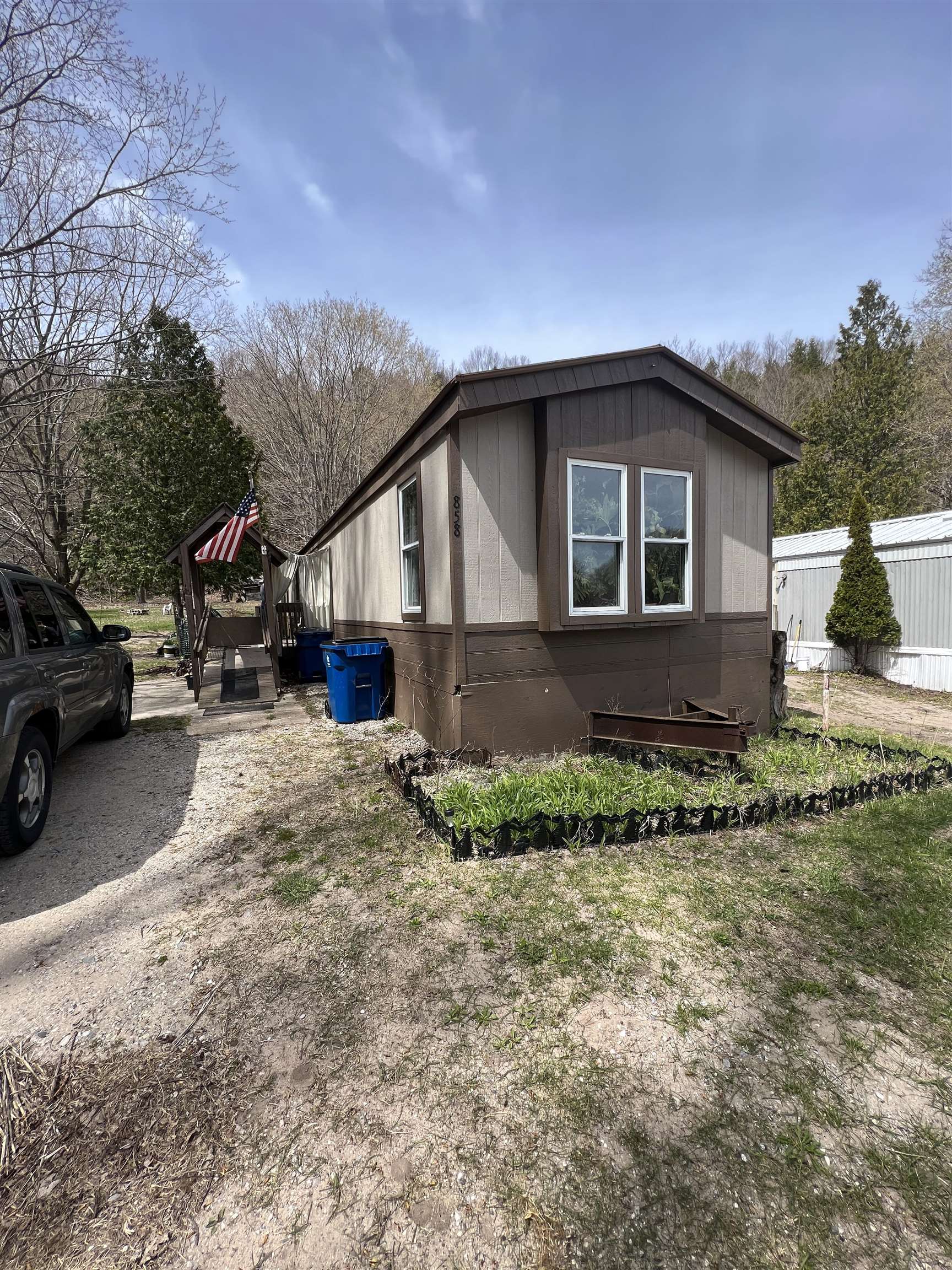 858 Mcconnell Road Frankfort, MI 49635 - Photo 1 of 15