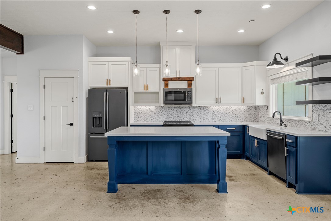 495 Cox Hollow Road Gause, TX 77857 - Photo 8 of 35