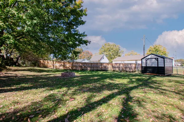 $1,470 | 2340 North Ford Street, Clarksville, TN 37042