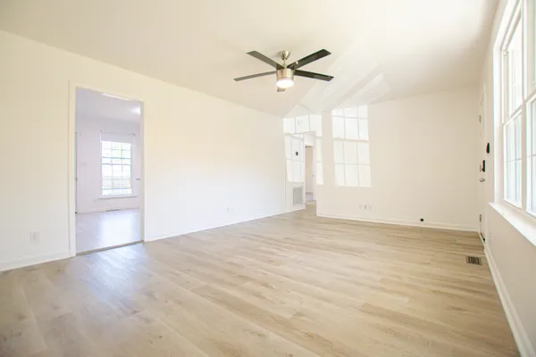 $1,470 | 2340 North Ford Street, Clarksville, TN 37042