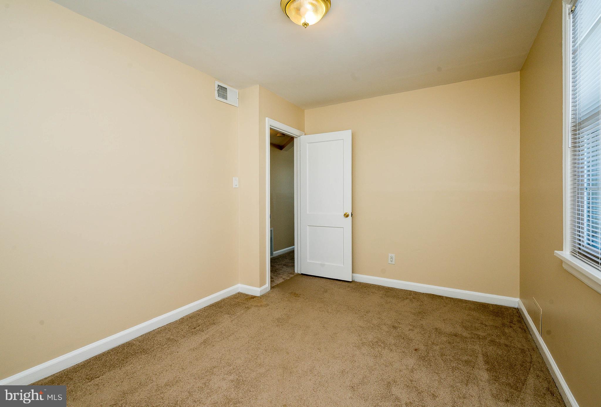 3223 Blundell Road Falls Church, VA 22042 - Photo 18 of 33