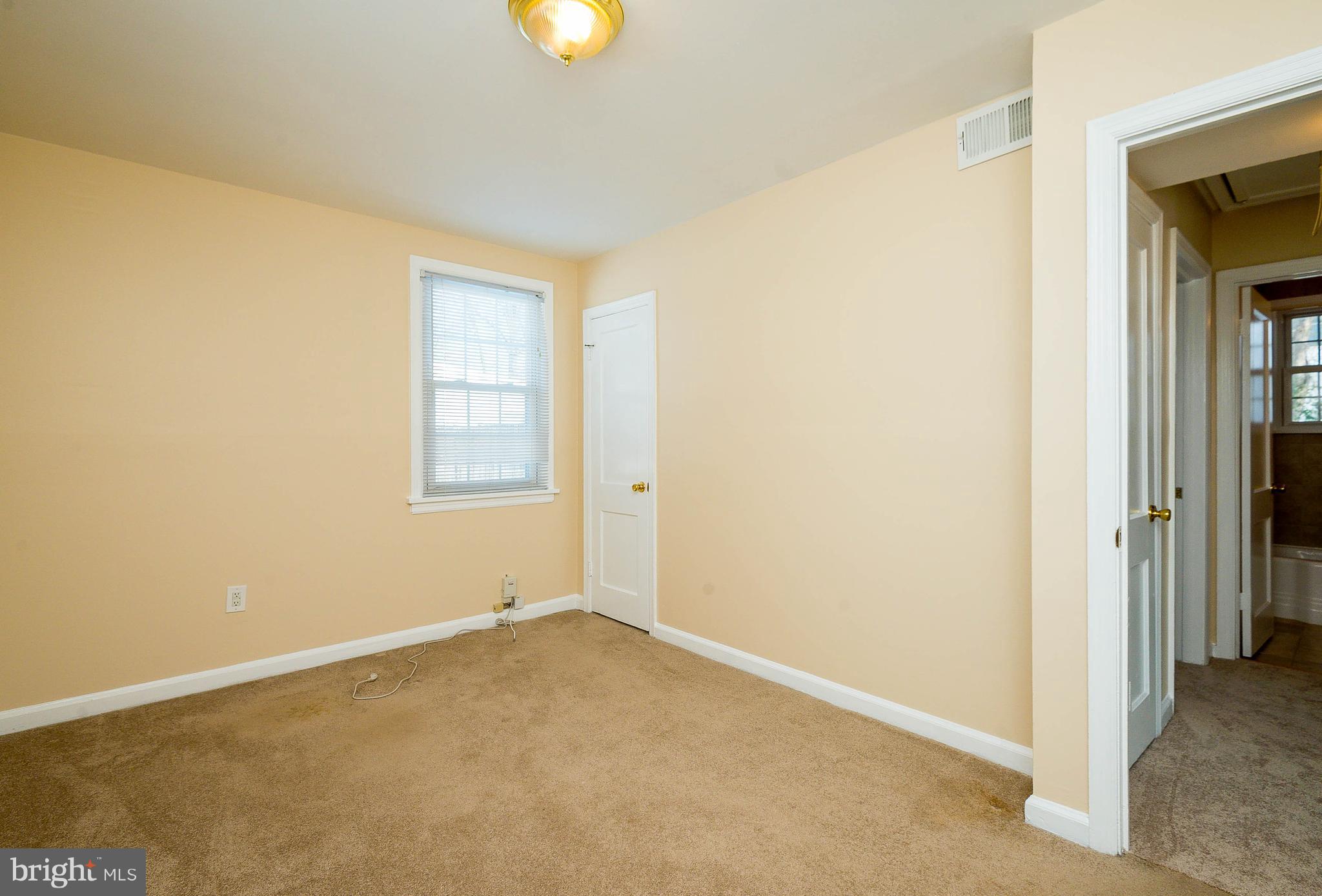 3223 Blundell Road Falls Church, VA 22042 - Photo 19 of 33