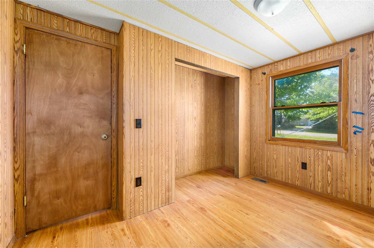 1450 Bass Lake Road Traverse City, MI 49685 - Photo 15 of 28 1892512-14.JPG
