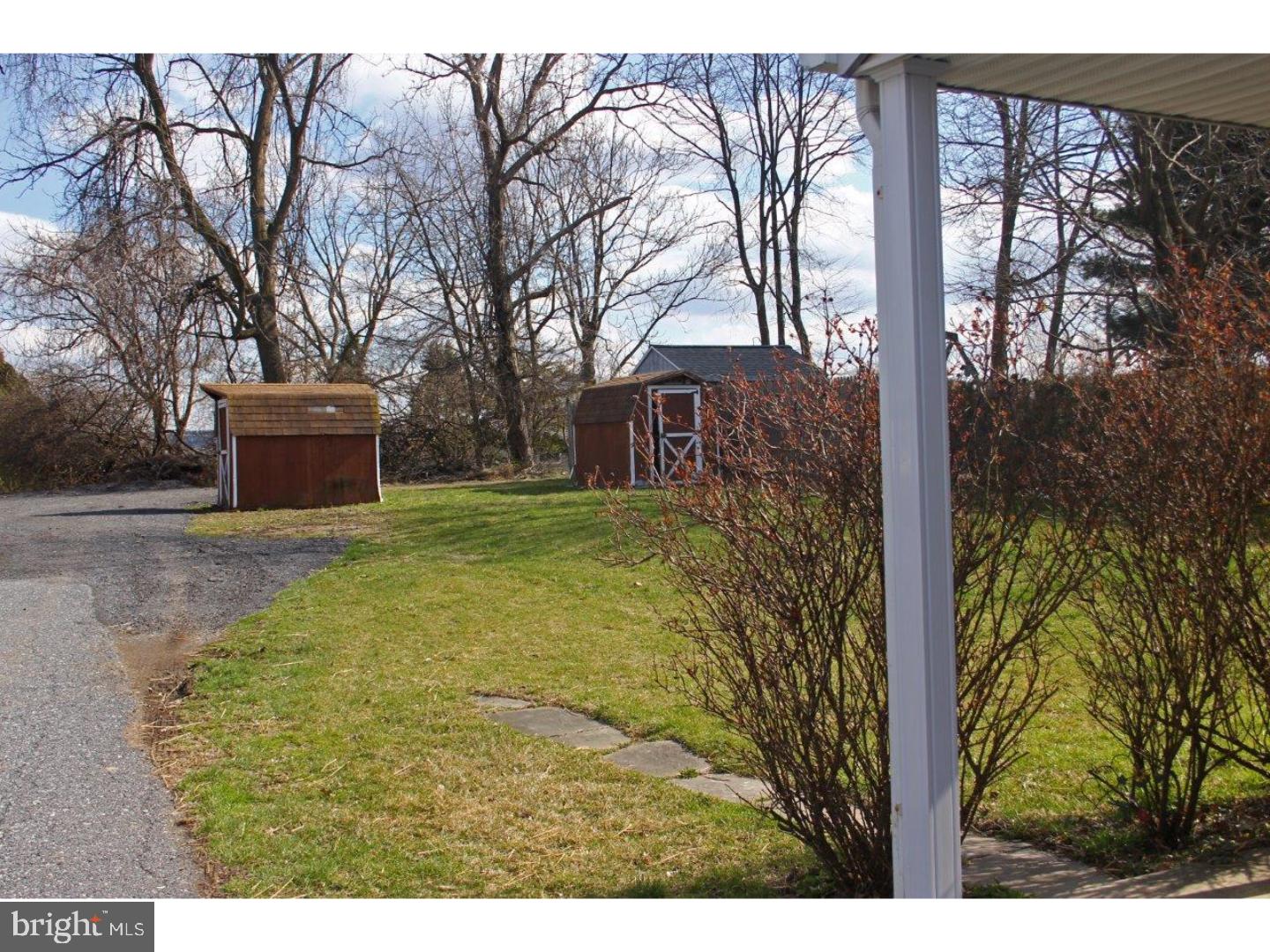 1316 Pershing Boulevard Reading, PA 19607 - Photo 4 of 25 Gallery Image 4