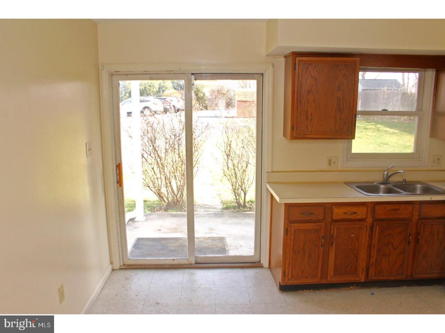1316 Pershing Boulevard Reading, PA 19607 - Photo 7 of 25 Gallery Image 7
