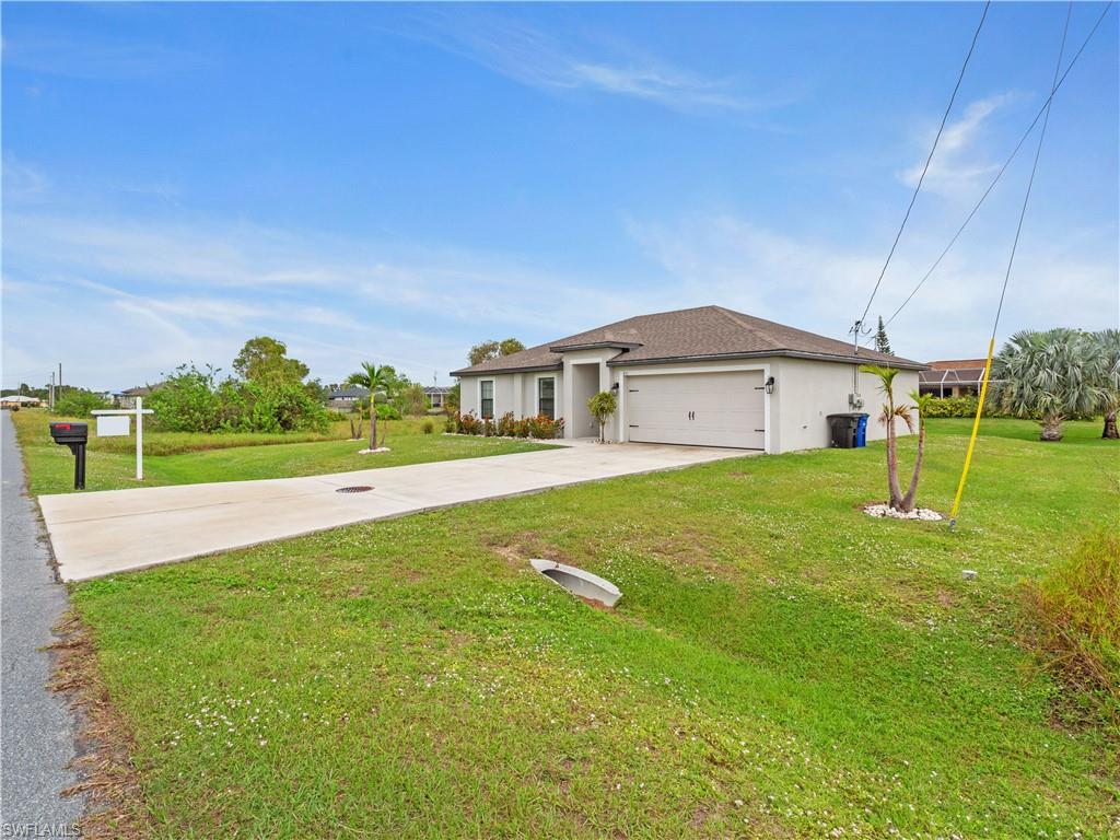 831 Rue Labeau Circle Fort Myers, FL 33913 - Photo 3 of 17 Gallery Image 3
