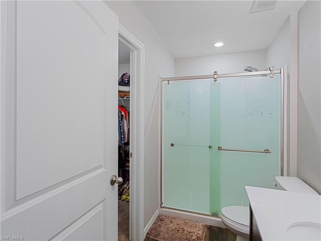 831 Rue Labeau Circle Fort Myers, FL 33913 - Photo 9 of 17 Master Bathroom
