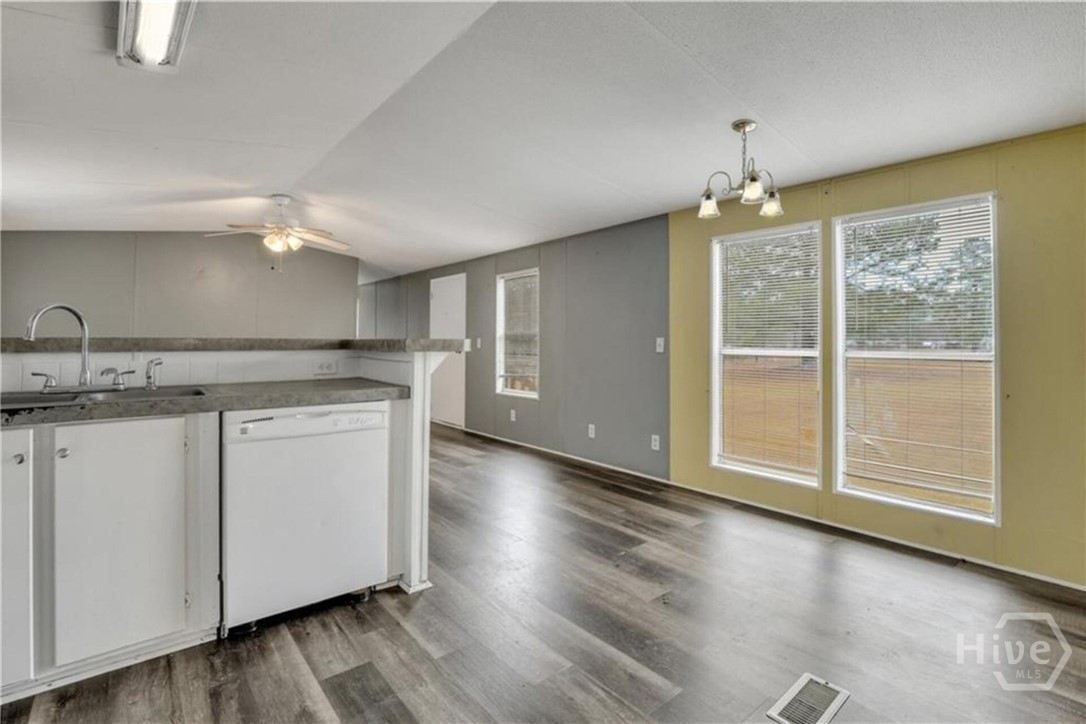 3 Pine Road Ellabell, GA 31308 - Photo 6 of 23 Gallery Image 6