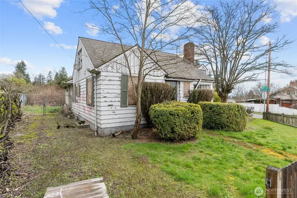 $455,000 | 1405 75th Street Southeast, Everett, WA 98203