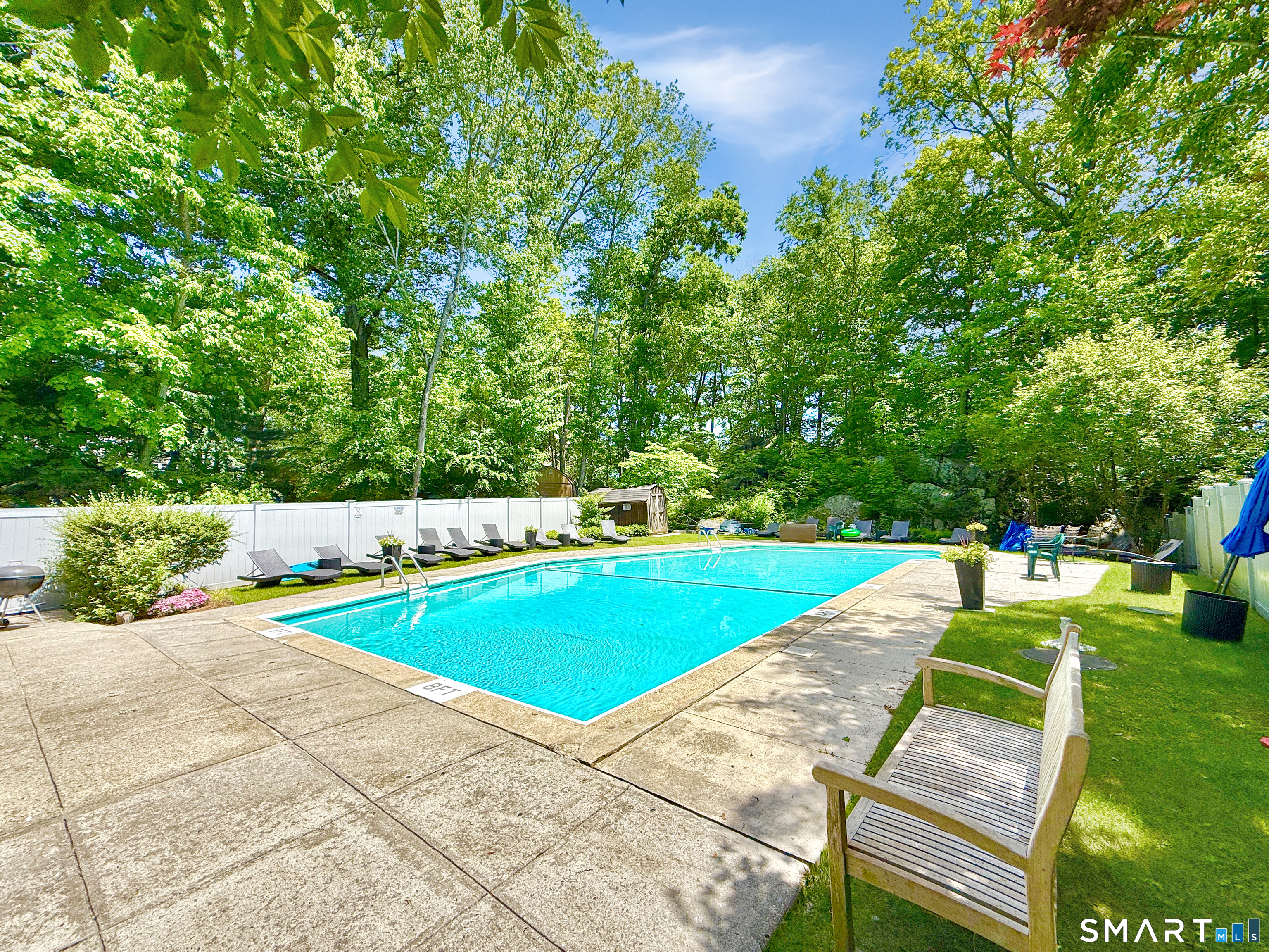 43 Laurel Ledge Road Stamford, CT 06903 - Photo 12 of 25
