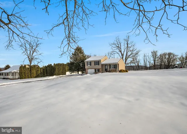 $247,900 | 1836 Pine Road, Newville, PA 17241