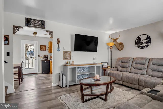 $247,900 | 1836 Pine Road, Newville, PA 17241