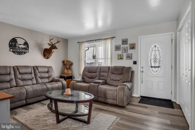 $247,900 | 1836 Pine Road, Newville, PA 17241