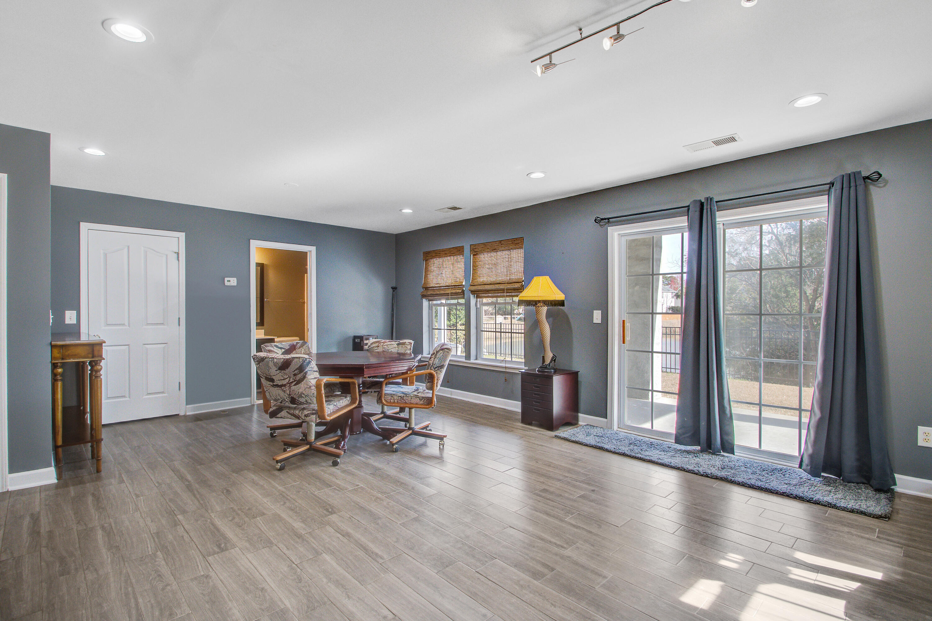 3109 Sonja Way Mount Pleasant, SC 29466 - Photo 36 of 45 3109 (38)