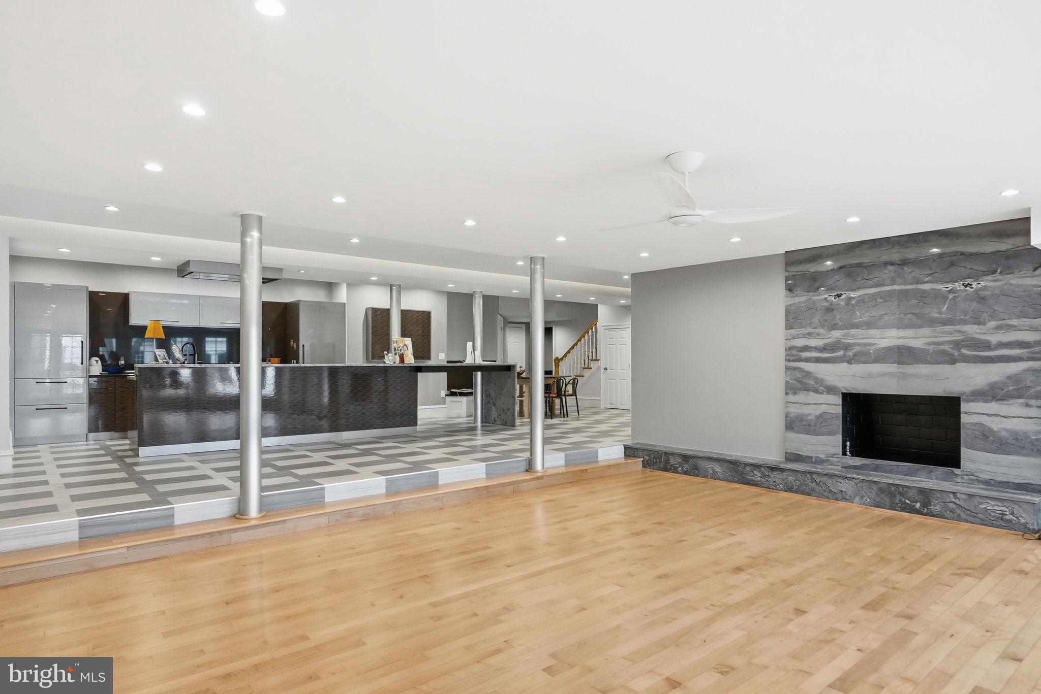 8537 Rapley Preserve Circle Potomac, MD 20854 - Photo 32 of 40 a view of a hall with a room