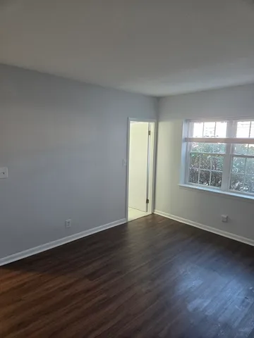 $3,100 | 190 Lake Shore Road, Unit 2, Boston, MA 02135