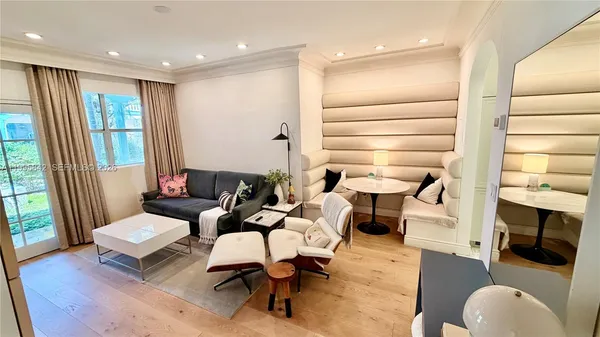 $2,600 | 736 13th Street, Unit 107, Miami Beach, FL 33139