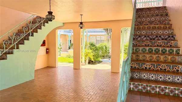 $2,600 | 736 13th Street, Unit 107, Miami Beach, FL 33139