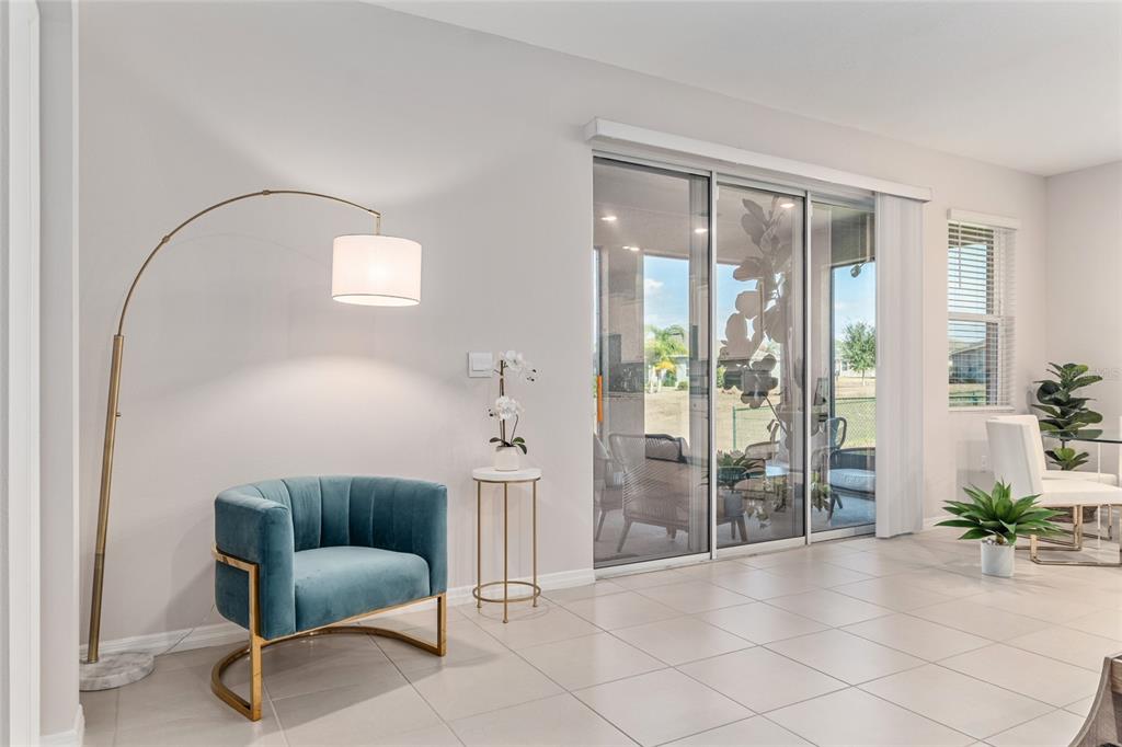 6243 Southwest 89th St Road Ocala, FL 34476 - Photo 38 of 57 a view of a livingroom with furniture