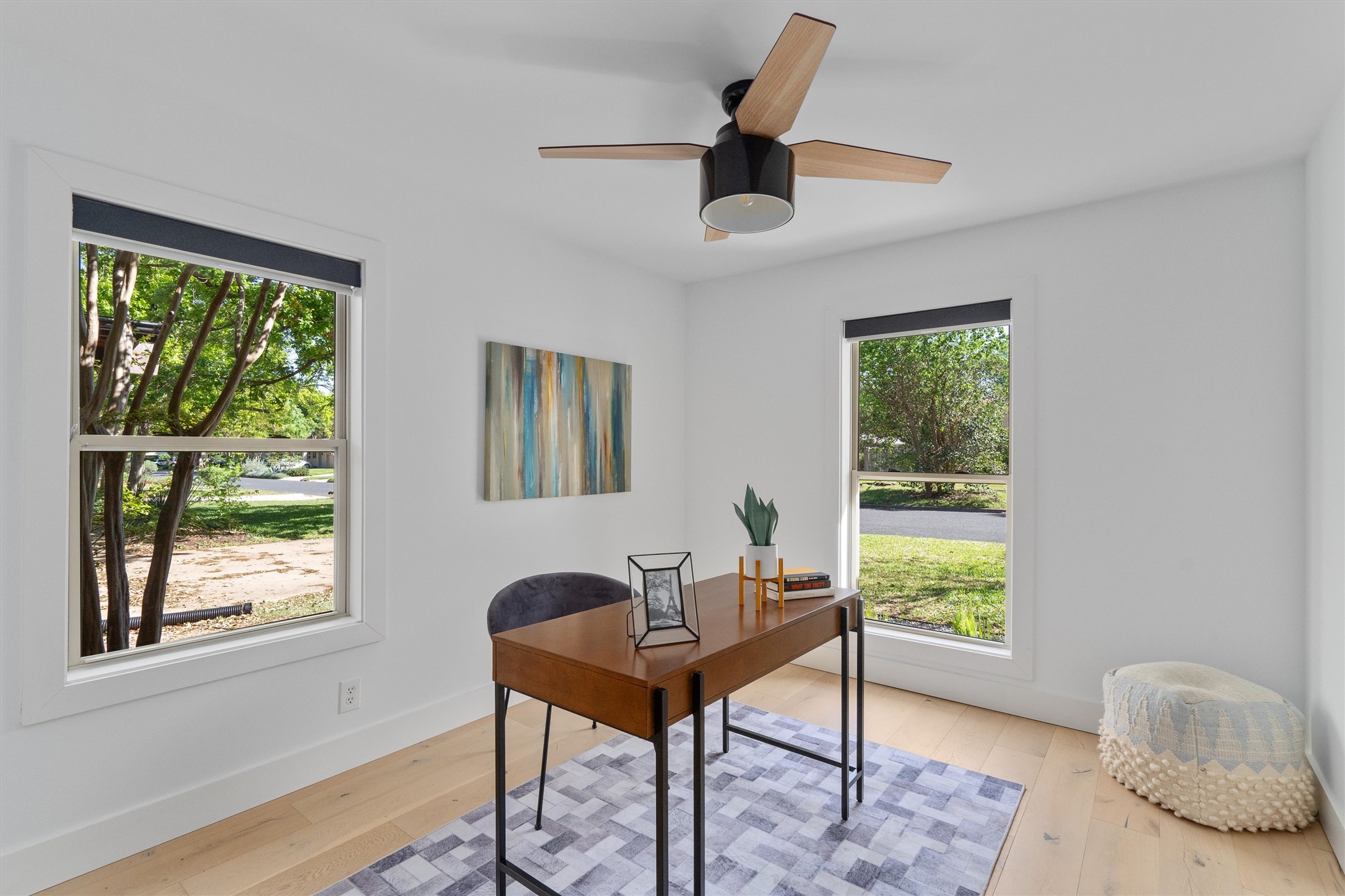 3306 Whiteway Drive Austin, TX 78757 - Photo 15 of 24 a workspace with furniture and a window